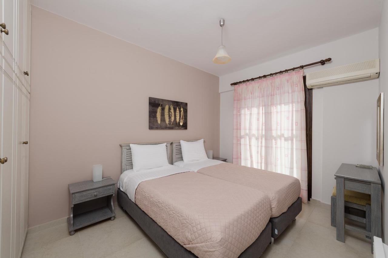 Punda 4 Seasons Apartment Diakopto Exterior foto
