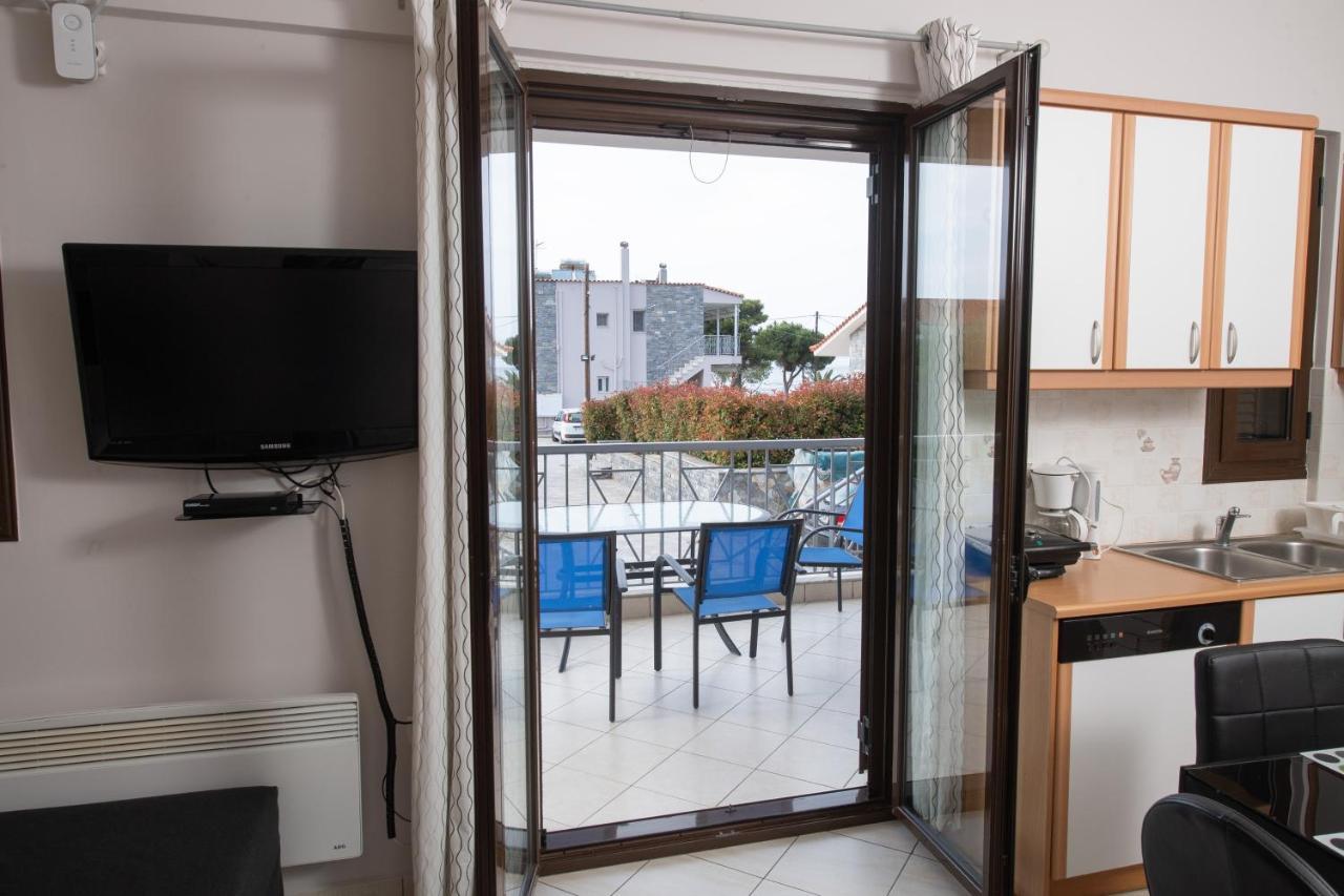 Punda 4 Seasons Apartment Diakopto Exterior foto