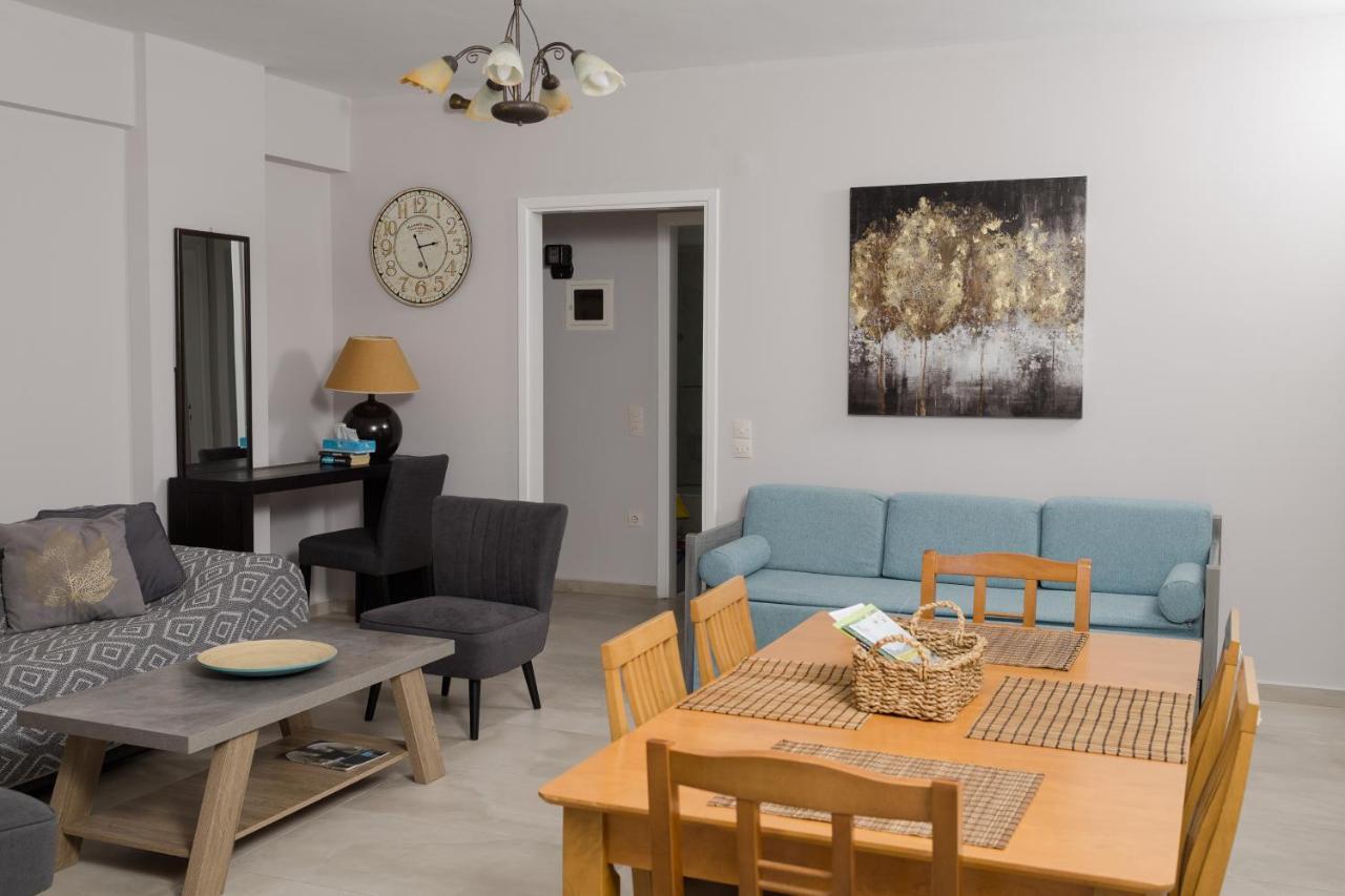 Punda 4 Seasons Apartment Diakopto Exterior foto